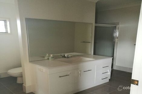Property photo of 19 Hopman Way Springfield Lakes QLD 4300