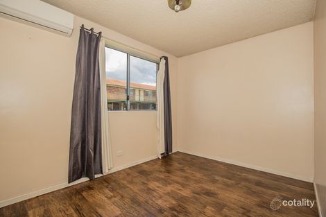 Property photo of 2/10 Cross Street Fairfield QLD 4103