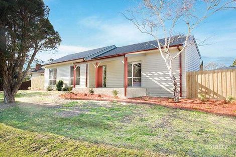 16 Lindsay St, Macleod, VIC 3085