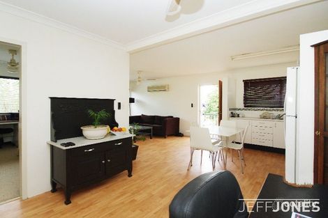 Property photo of 3/19 Leigh Street Coorparoo QLD 4151