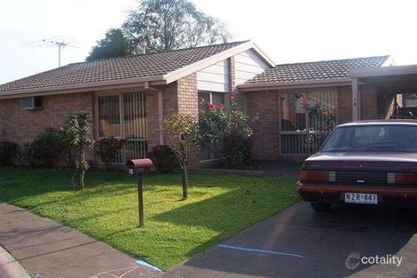 Property photo of 18-31 Warren Close Narre Warren VIC 3805