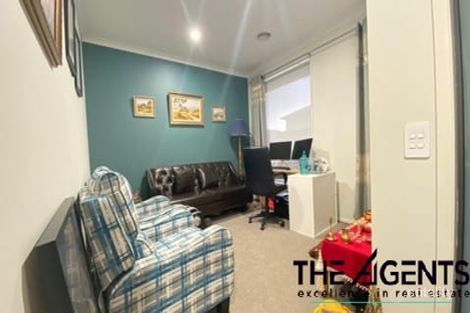 Property photo of 3 Capricornus Crescent Tarneit VIC 3029
