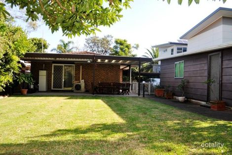 Property photo of 8 Ocean Street North Avoca NSW 2260