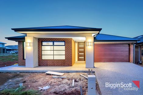 Property photo of 39 Wembley Avenue Strathtulloh VIC 3338