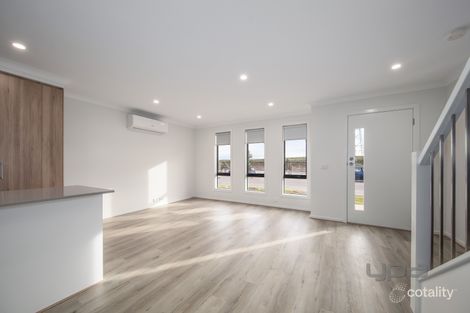 Property photo of 31 Basten Avenue Deanside VIC 3336