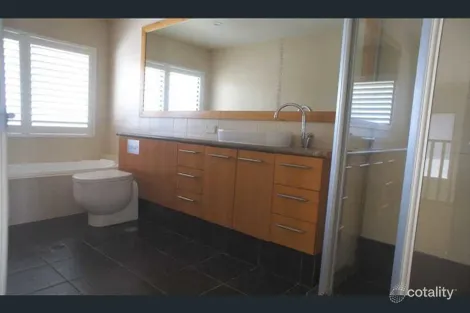Property photo of 18/31-33 Railway Street Southport QLD 4215