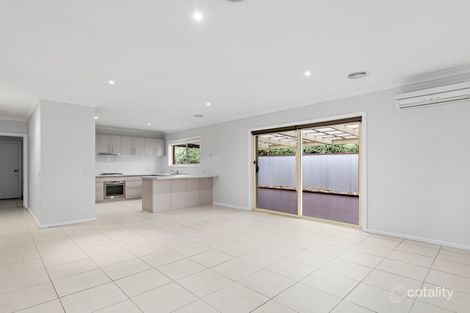 Property photo of 2 Reward Court Waurn Ponds VIC 3216