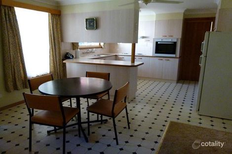 Property photo of 3 Eloora Place Forbes NSW 2871