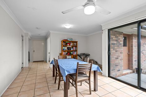 Property photo of 12 Sarah Place Raceview QLD 4305