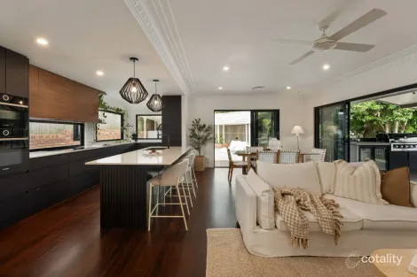 Property photo of 75 Tranters Avenue Camp Hill QLD 4152