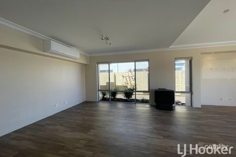 Property photo of 36 Leisure Way Halls Head WA 6210