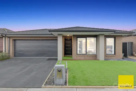 Property photo of 3 Cuttlefish Circuit Tarneit VIC 3029