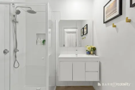 Property photo of 1/31 Robertson Crescent Boronia VIC 3155