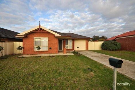 11 Castle Dr, Burton, SA 5110