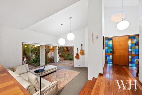 63b Birdwood Crcs W, Bicton, WA 6157