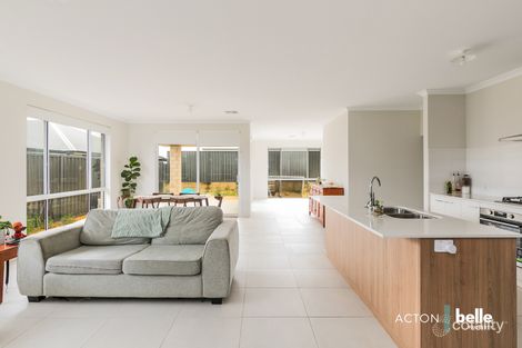 Property photo of 8 Nirvana Road Lakelands WA 6180