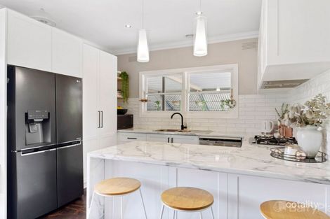 Property photo of 2 Graham Street Kangaroo Flat VIC 3555