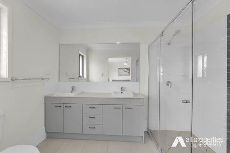 Property photo of 61 Hiddenvale Circuit Yarrabilba QLD 4207