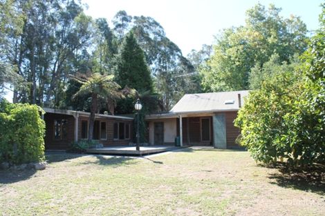 1420 Jacksons Trk, Jindivick, VIC 3818