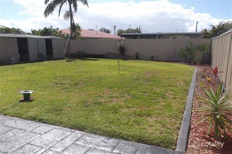 Property photo of 12 Barnard Street Biggera Waters QLD 4216