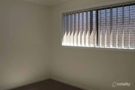 16 Killuna Way, Jordan Springs, NSW 2747