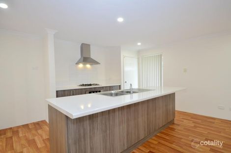 Property photo of 18 Huggins Road Byford WA 6122