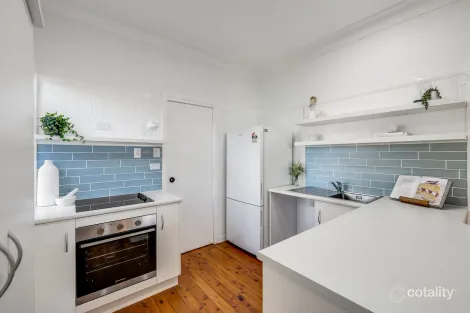 156 Ruthven St, North Toowoomba, QLD 4350