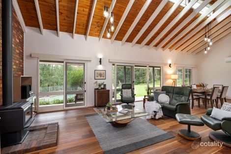 Property photo of 11 Springfield Crescent Springwood NSW 2777