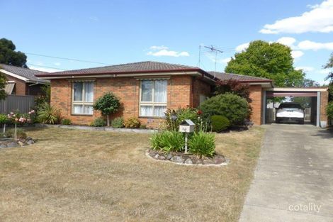 Property photo of 88 Grandview Grove Wendouree VIC 3355