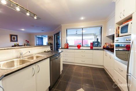 Property photo of 12 Wren Court West Wodonga VIC 3690