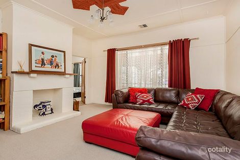 Property photo of 6 Griffiths Drive Moana SA 5169