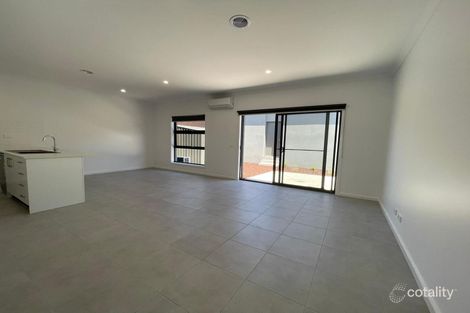 Property photo of 53 Strathlea Drive Cranbourne West VIC 3977