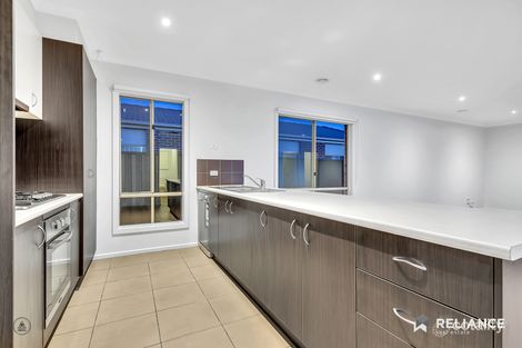 Property photo of 3 Beaurepaire Drive Point Cook VIC 3030
