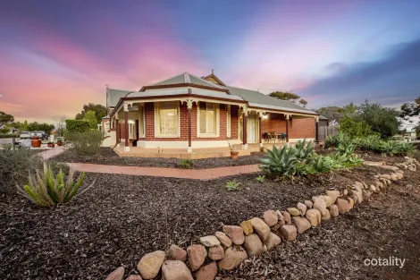 Property photo of 10 Higgins Court Risdon Park South SA 5540