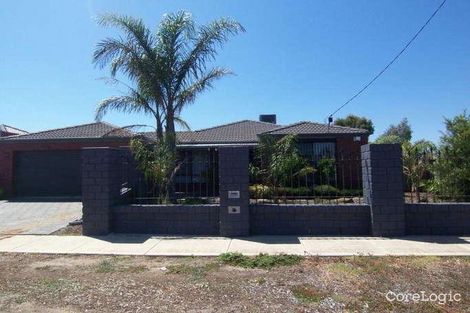 Property photo of 20 Golden Square Crescent Hoppers Crossing VIC 3029