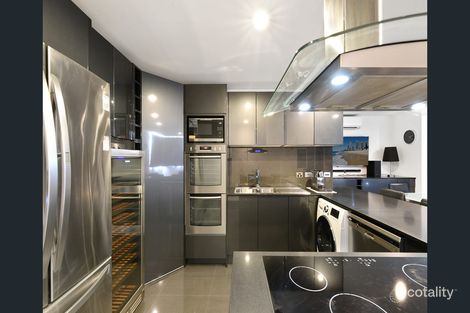 Property photo of 606/40 Surf Parade Broadbeach QLD 4218