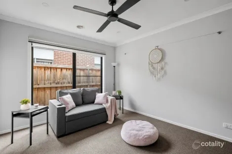 Property photo of 7 Waters Way Hillside VIC 3037