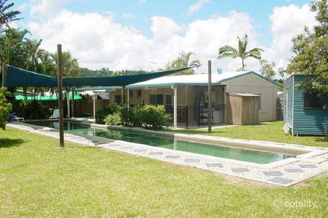 Property photo of 8 Hessels Close Brinsmead QLD 4870