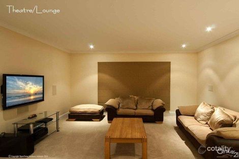 Property photo of 10 Whistlers Avenue Aldinga Beach SA 5173