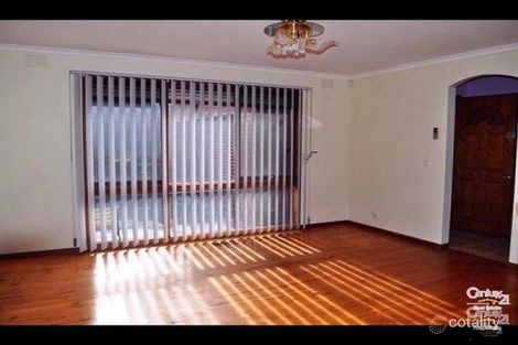 Property photo of 100 Clarinda Road Clarinda VIC 3169