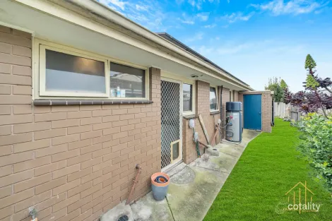 Property photo of 3/10 Duff Street Cranbourne VIC 3977
