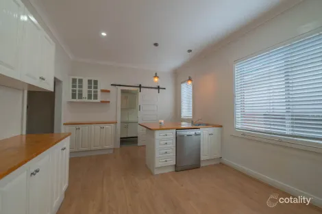 Property photo of 4 Armstrong Street Parkes NSW 2870