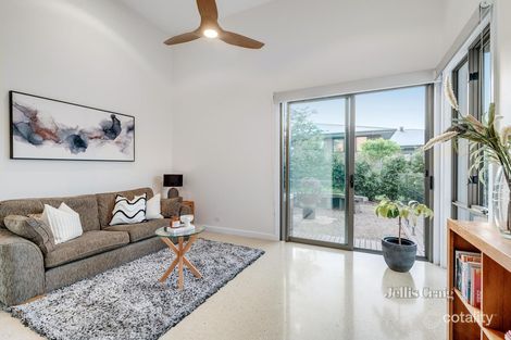 Property photo of 4 Manna Bank View Donvale VIC 3111