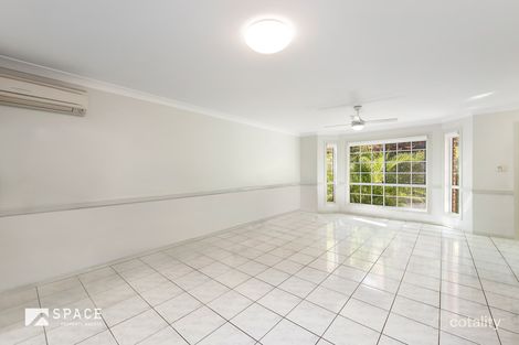 Property photo of 2/39 Holmesbrook Street Ashgrove QLD 4060
