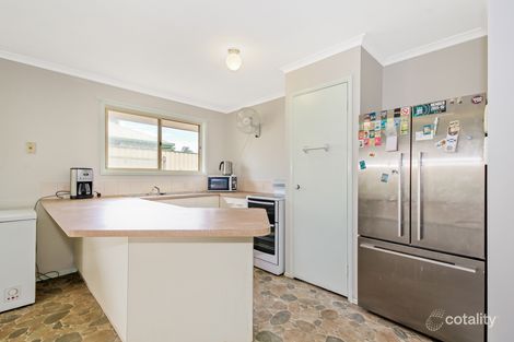 Property photo of 6 Roper Place Kallangur QLD 4503