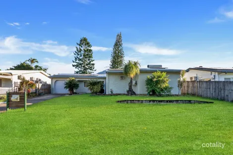 Property photo of 9 Somerset Close Bentley Park QLD 4869