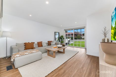 Property photo of 64 Lodge Crescent Berwick VIC 3806