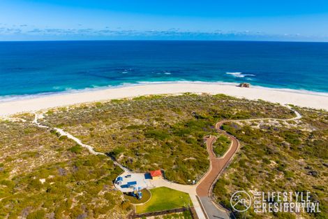 Property photo of 32 Cassilda Way Two Rocks WA 6037