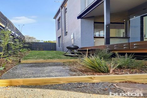 Property photo of 2 Waratah Avenue Burwood VIC 3125