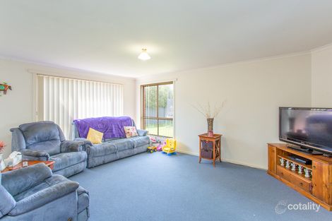 Property photo of 6 Chapel Cross Court Winter Valley VIC 3358